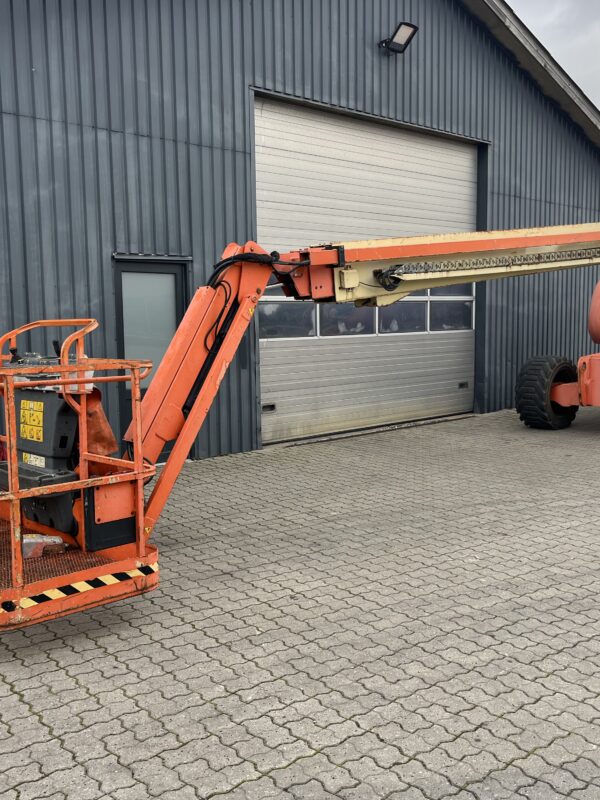 JLG 860SJ