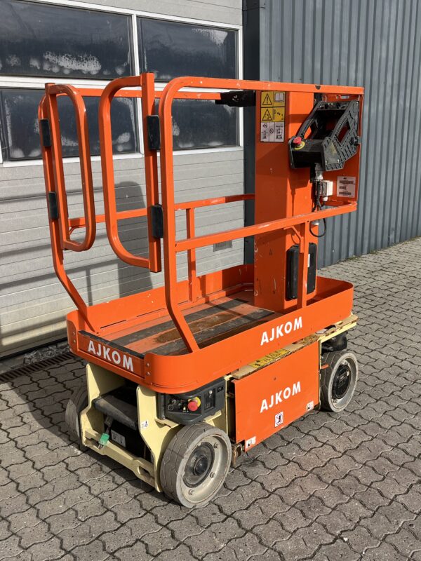 JLG 1230ES