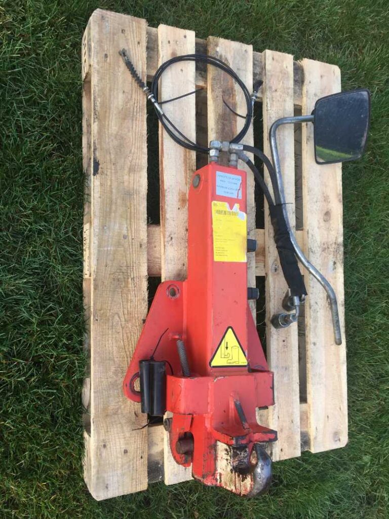Manitou Hitch hook